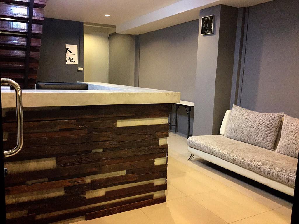 Eden Walking Street Hostel Chiang Mai Ngoại thất bức ảnh