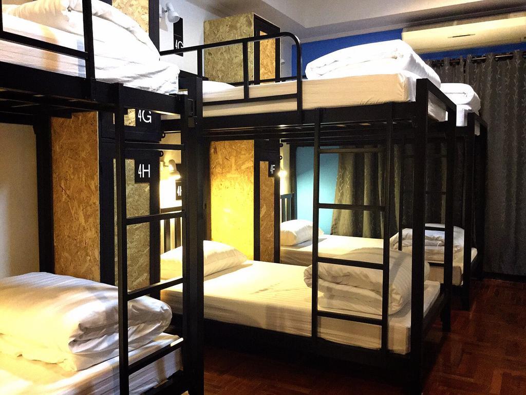 Eden Walking Street Hostel Chiang Mai Phòng bức ảnh