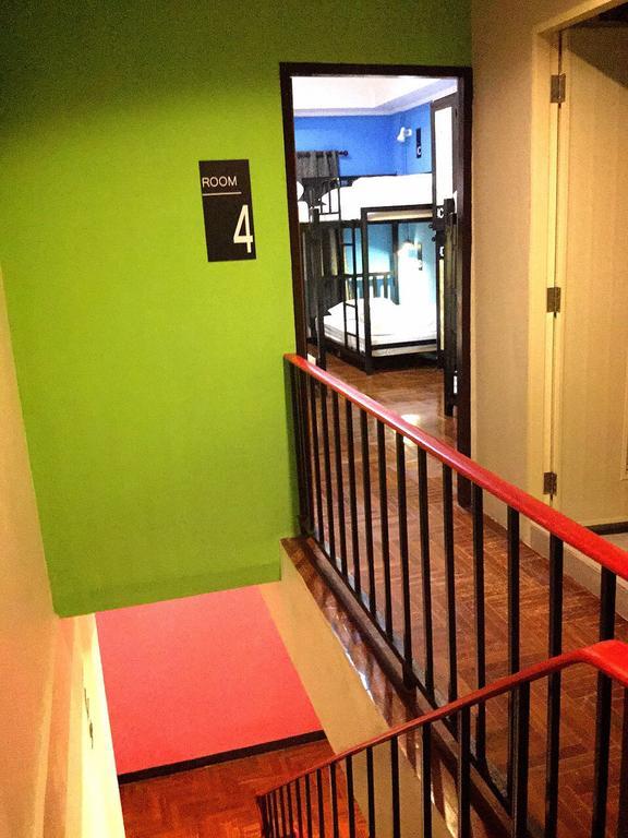 Eden Walking Street Hostel Chiang Mai Phòng bức ảnh